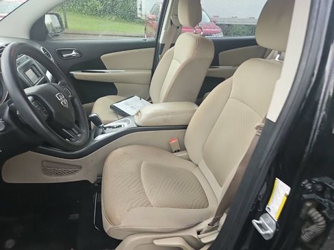 Used 2015 Dodge Journey American Value Package w/ Flexible Seating Group FWD image 16