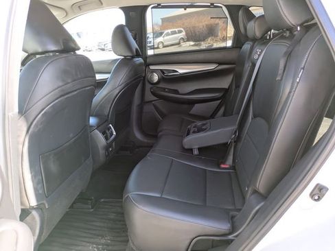 Used 2021 INFINITI QX50 Sensory w/ Cargo Package AWD/4WD image 22