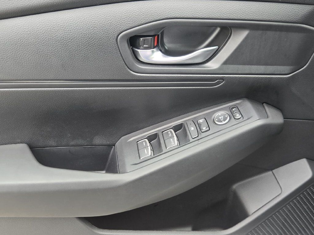 Used 2025 Honda Accord LX image 26