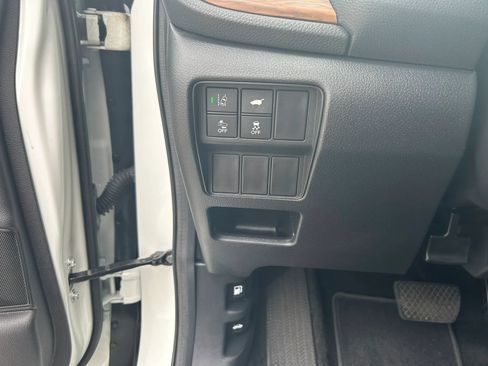 Used 2020 Honda CR-V EX-L image 17