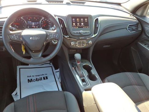 Used 2024 Chevrolet Equinox RS AWD/4WD image 10