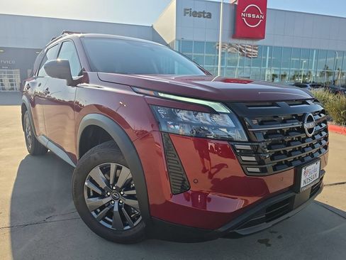 New 2026 Nissan Pathfinder SV FWD image 1