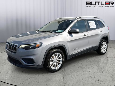 Used 2020 Jeep Cherokee Latitude FWD image 1