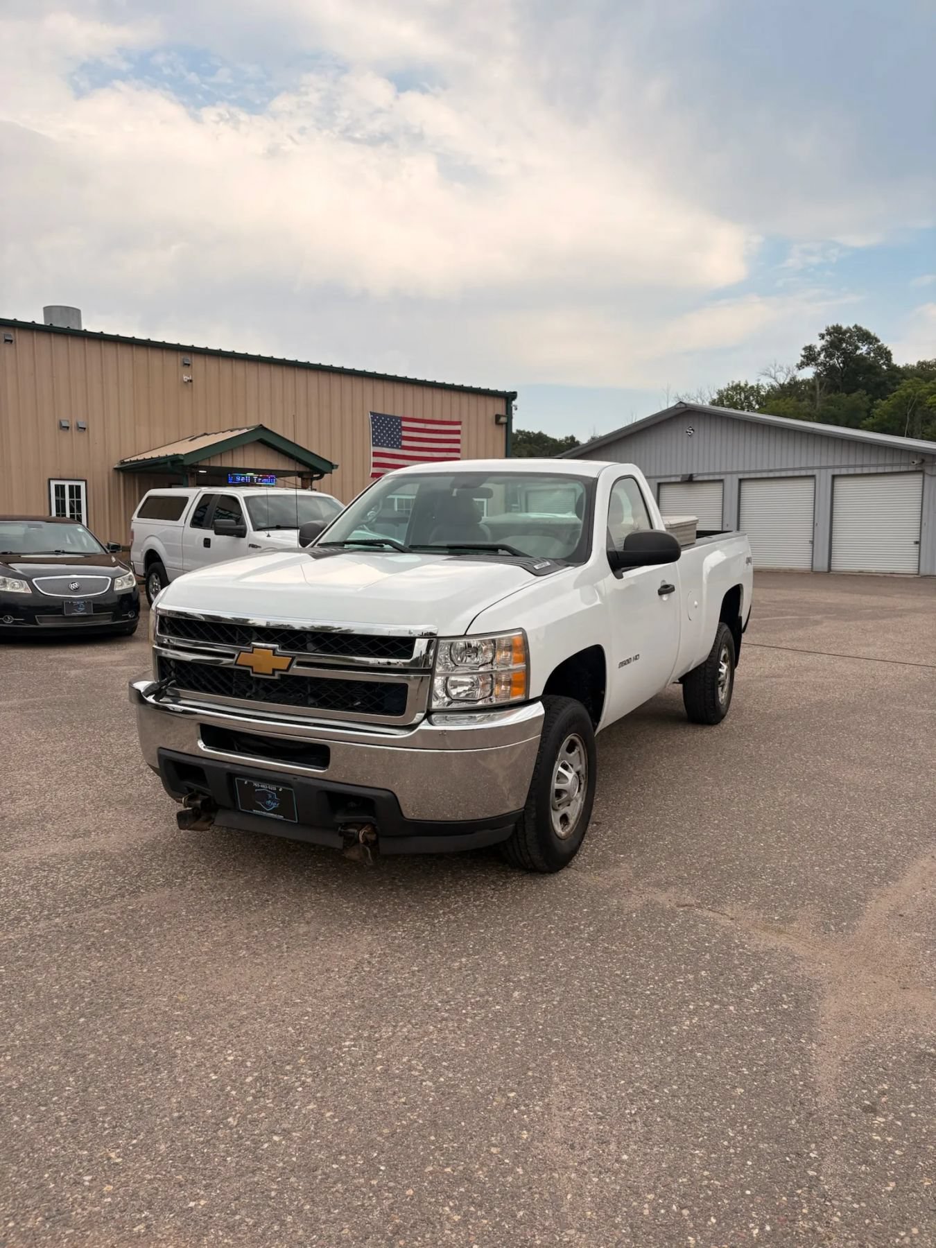 Used 2012 Chevrolet Silverado 2500 W/T w/ Snow Plow Prep Package AWD/4WD image 3