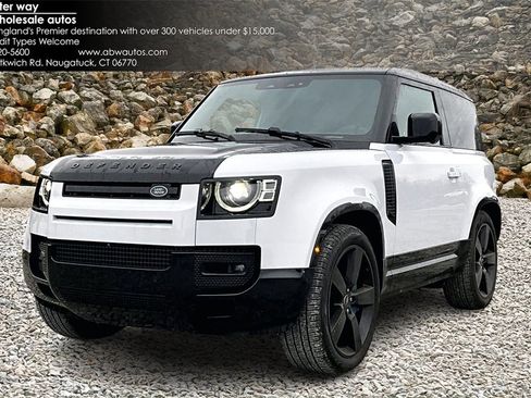 Used 2022 Land Rover Defender 90 Carpathian Edition image 1