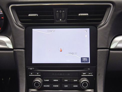 Used 2017 Porsche 911 Carrera S image 37