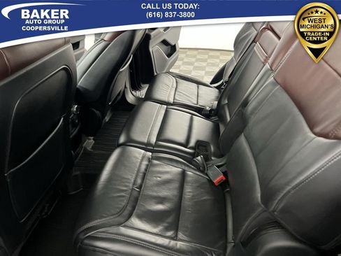 Used 2020 Ford Explorer Platinum w/ Premium Technology Package image 25