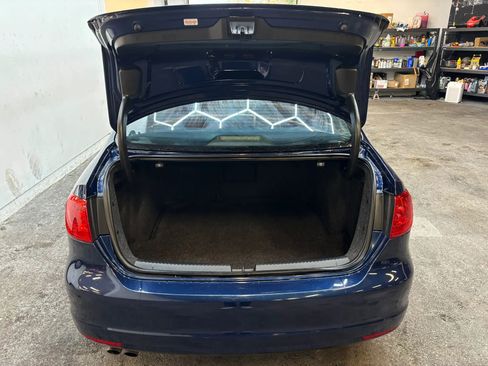 Used 2014 Volkswagen Jetta TDI FWD image 24