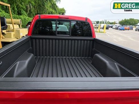 Used 2020 Toyota Tacoma SR w/ SR Convenience Package RWD image 18