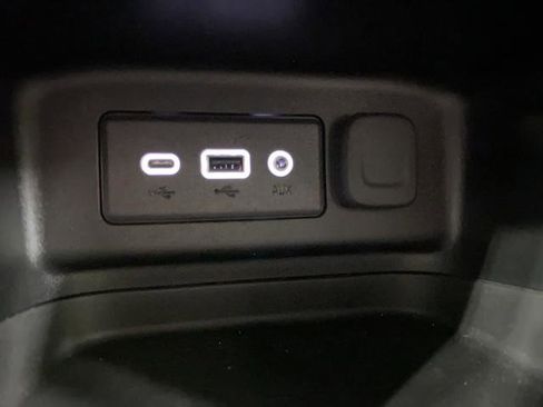 Used 2022 Chevrolet Equinox LT image 27