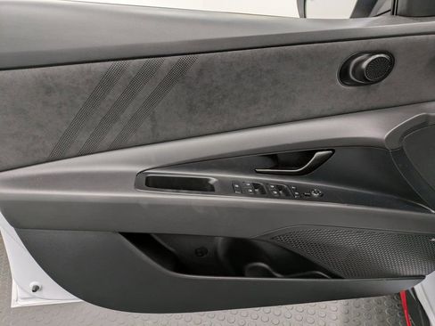 Used 2025 Hyundai Elantra N FWD image 8