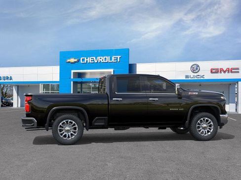 New 2026 Chevrolet Silverado 2500 LTZ w/ LTZ Premium Package image 33