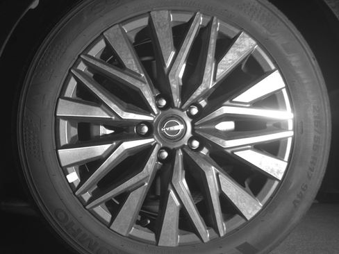 Used 2025 Nissan Altima 2.5 SV image 12