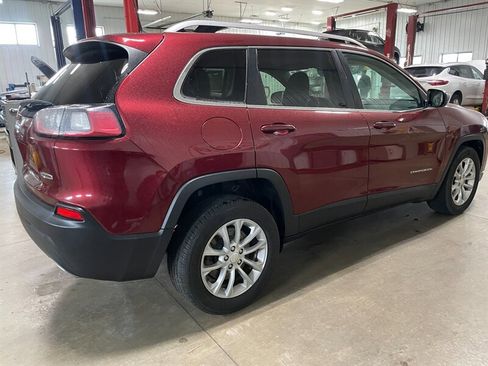 Used 2019 Jeep Cherokee Latitude w/ Popular Appearance Group FWD image 6