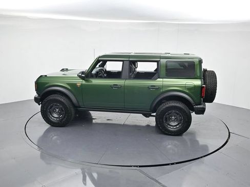 Used 2025 Ford Bronco Badlands AWD/4WD image 45