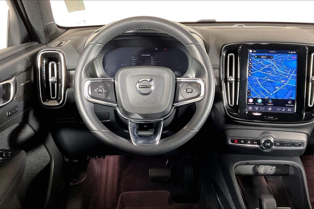 Used 2023 Volvo XC40 Recharge Ultimate w/ Protection Package Premier AWD/4WD image 4