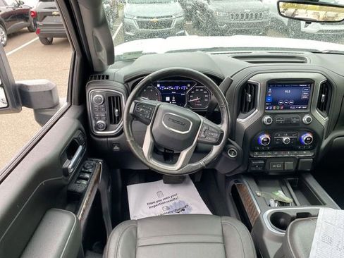 Used 2021 GMC Sierra 3500 Denali w/ Denali Ultimate Package AWD/4WD image 25