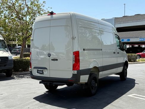 New 2025 Mercedes-Benz Sprinter 2500 image 14