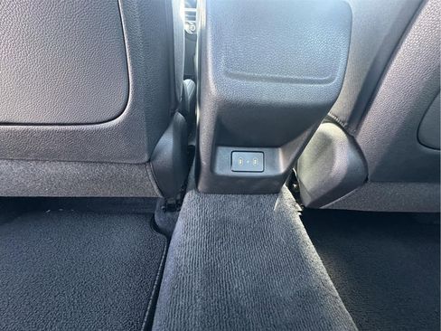 Used 2025 Kia K5 LXS image 35