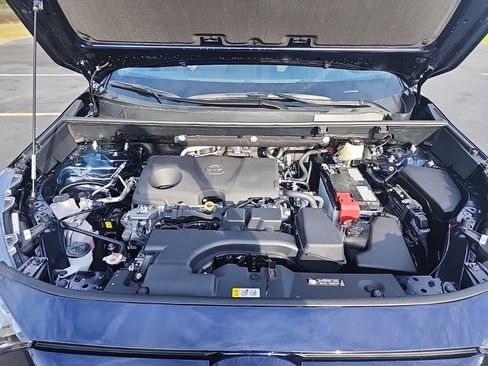 New 2025 Toyota RAV4 XLE w/ Convenience Package FWD image 41