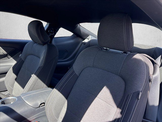 Used 2025 Ford Mustang Coupe RWD image 20