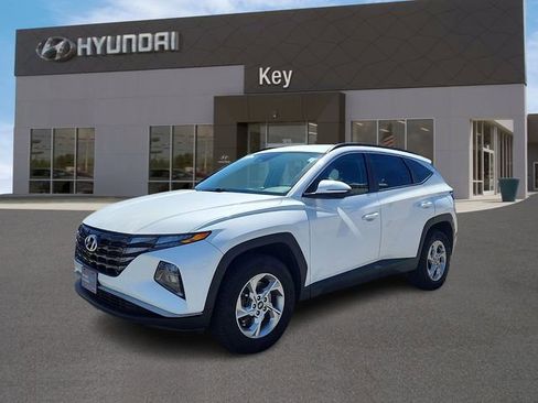 Certified 2022 Hyundai Tucson SEL AWD/4WD image 6