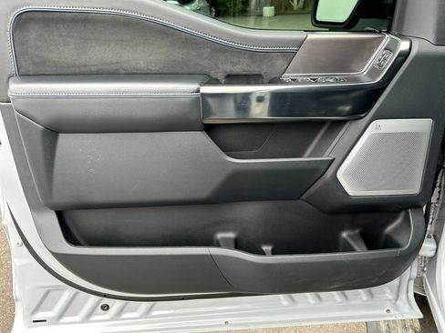 Used 2025 Ford F150 Platinum w/ Equipment Group 702A High AWD/4WD image 18