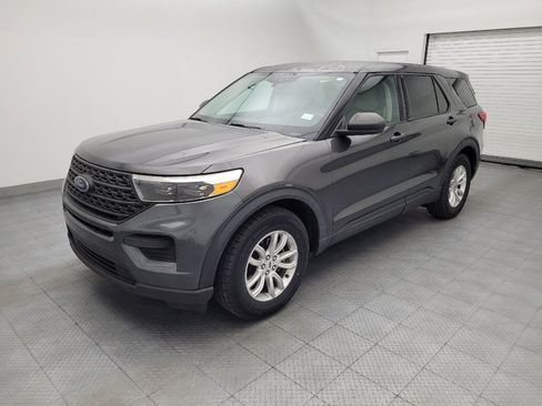 Used 2020 Ford Explorer 2WD image 2