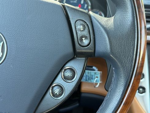 Used 2012 Maserati GranTurismo Convertible RWD image 22