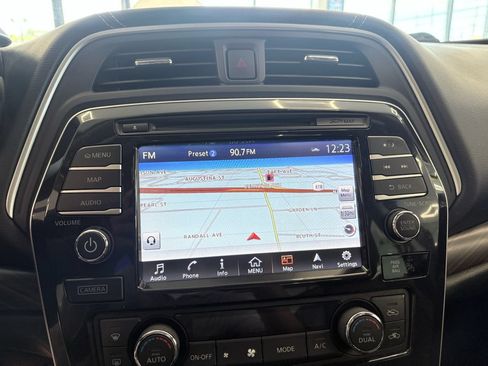 Used 2018 Nissan Maxima Platinum FWD image 33