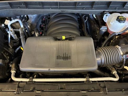 Used 2025 GMC Sierra 1500 SLE AWD/4WD image 25
