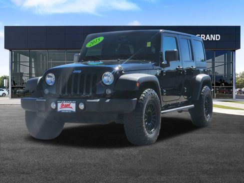 Used 2015 Jeep Wrangler Unlimited Sport w/ Quick Order Package 24S AWD/4WD image 4
