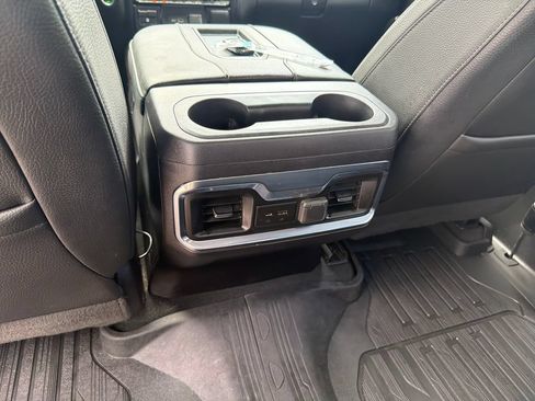 Used 2022 GMC Sierra 1500 Denali w/ Denali Premium Package AWD/4WD image 33