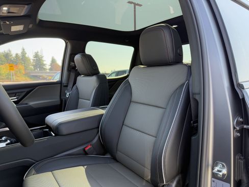 New 2026 Chevrolet Silverado EV Trail Boss image 10