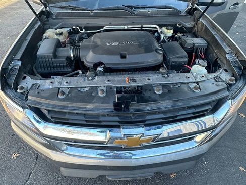 Used 2019 Chevrolet Colorado LT w/ LT Convenience Package image 15