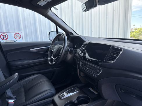 Used 2022 Honda Pilot TrailSport image 42