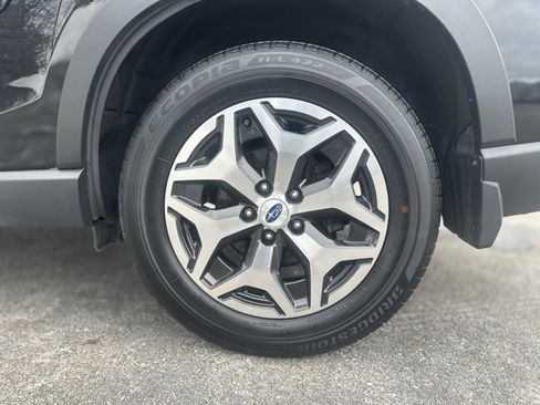 Used 2021 Subaru Forester Premium image 29
