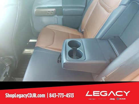 Used 2022 Ford Maverick Lariat w/ Lariat Luxury Package image 18