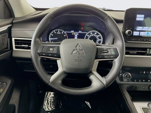 Used 2022 Mitsubishi Outlander SEL AWD/4WD image 11
