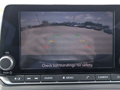 Used 2024 Nissan Rogue SV FWD image 22