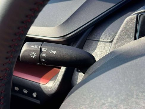 Used 2026 Toyota Prius Plug-In Hybrid FWD image 23