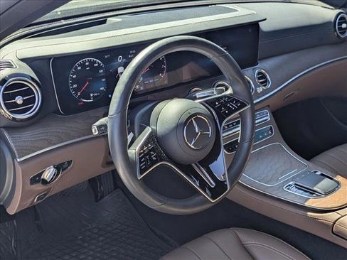 Used 2023 Mercedes-Benz E 450 4MATIC Sedan image 9