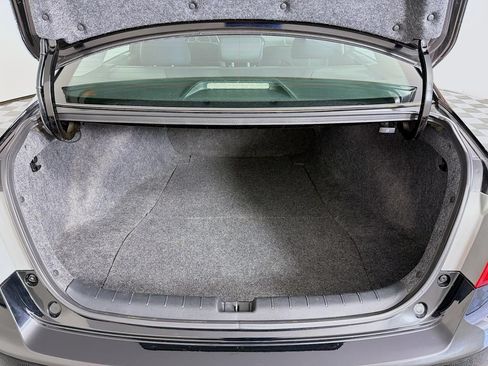 Used 2015 Honda Accord LX image 39