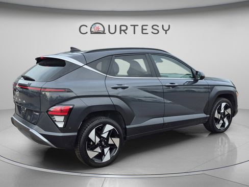 Certified 2024 Hyundai Kona Limited AWD/4WD image 5