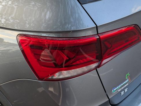 Used 2022 Volkswagen Taos SE image 25