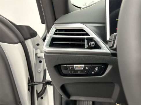 New 2026 BMW 430i xDrive Convertible w/ M Sport Package image 31