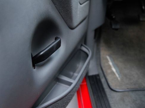 Used 1993 Ford F150 Lightning RWD image 15