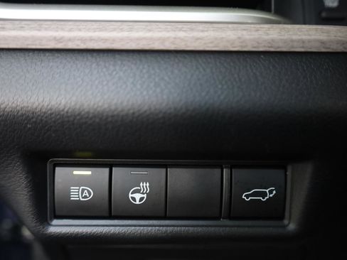 Used 2025 Toyota Grand Highlander AWD image 39