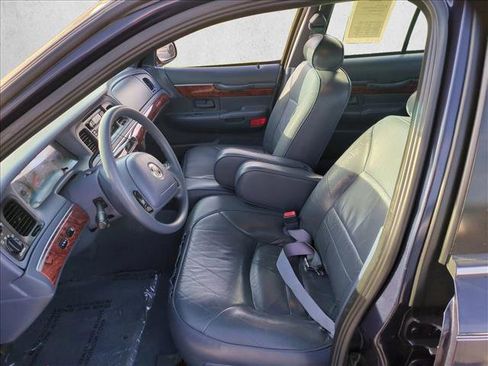 Used 2002 Mercury Grand Marquis GS RWD image 14