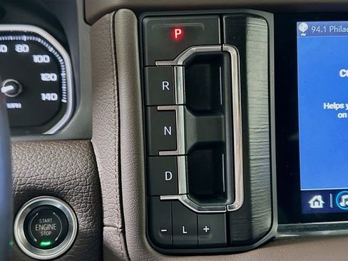 Used 2021 GMC Yukon Denali image 17